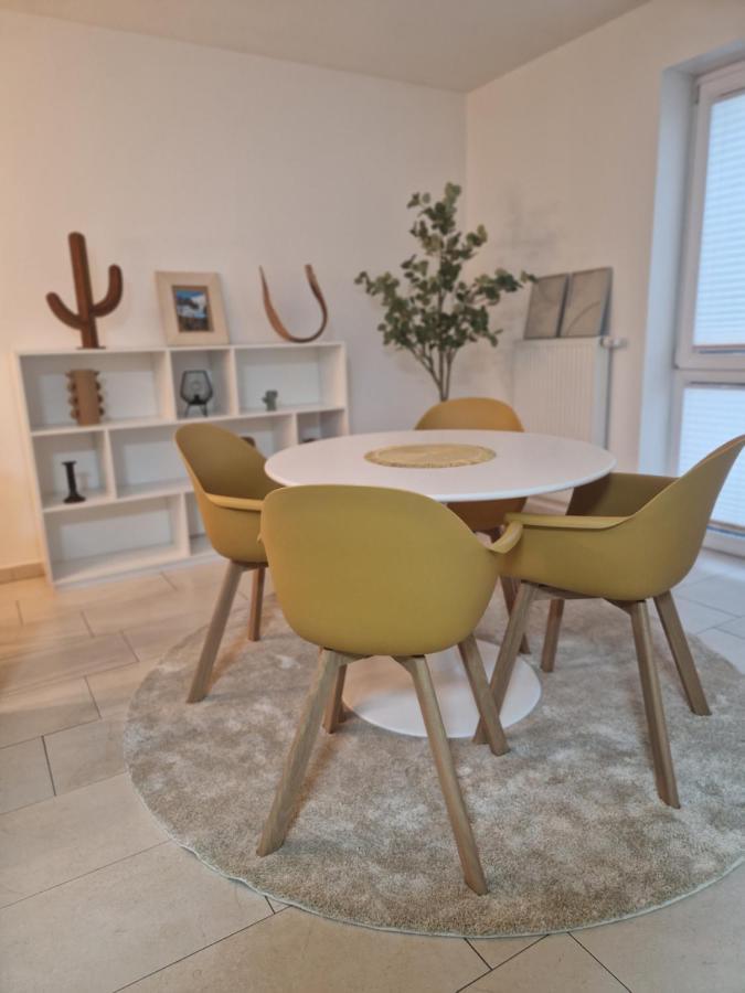 Apartment Cozy Apartment: Design Superior Zentral - Kueche - Balkon Cloppenburg