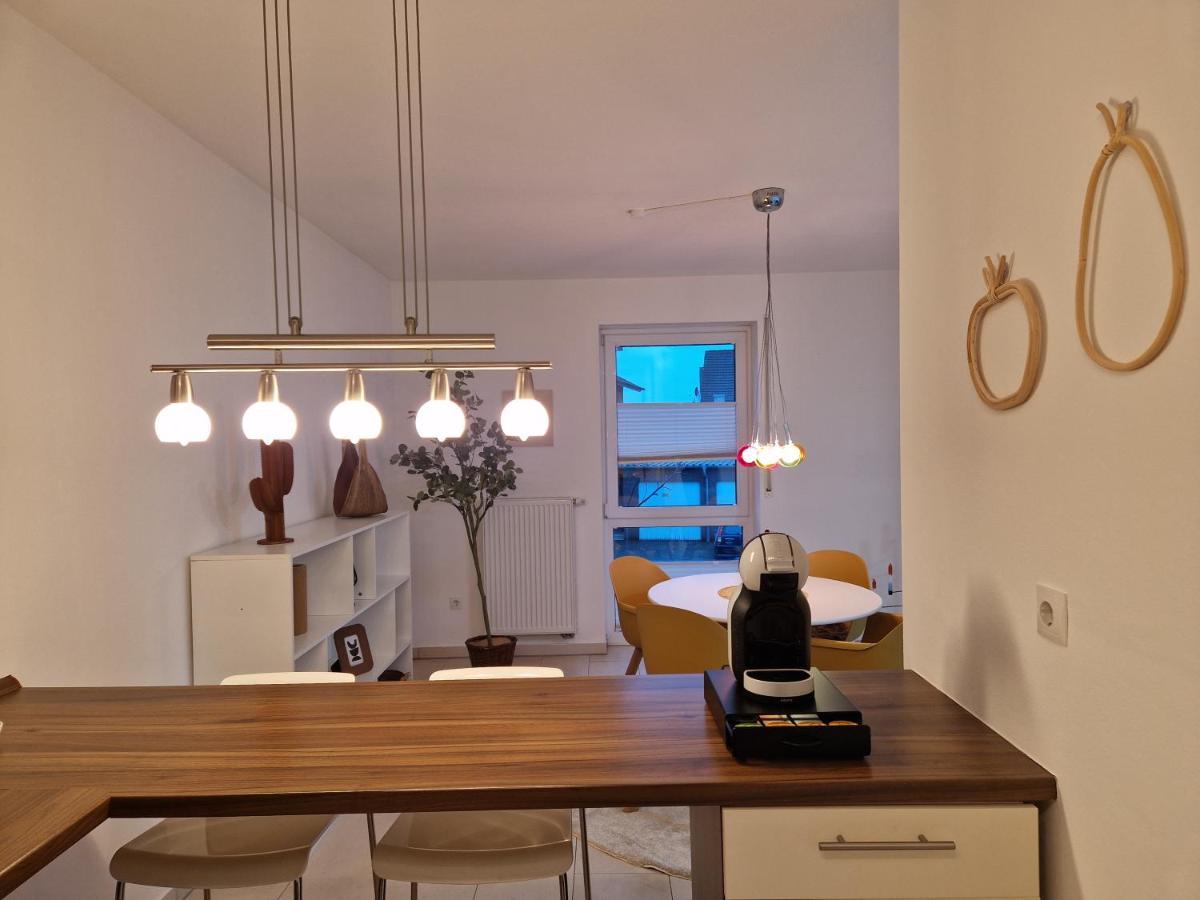 Cozy Apartment: Design Superior Zentral - Kueche - Balkon Apartment Cloppenburg