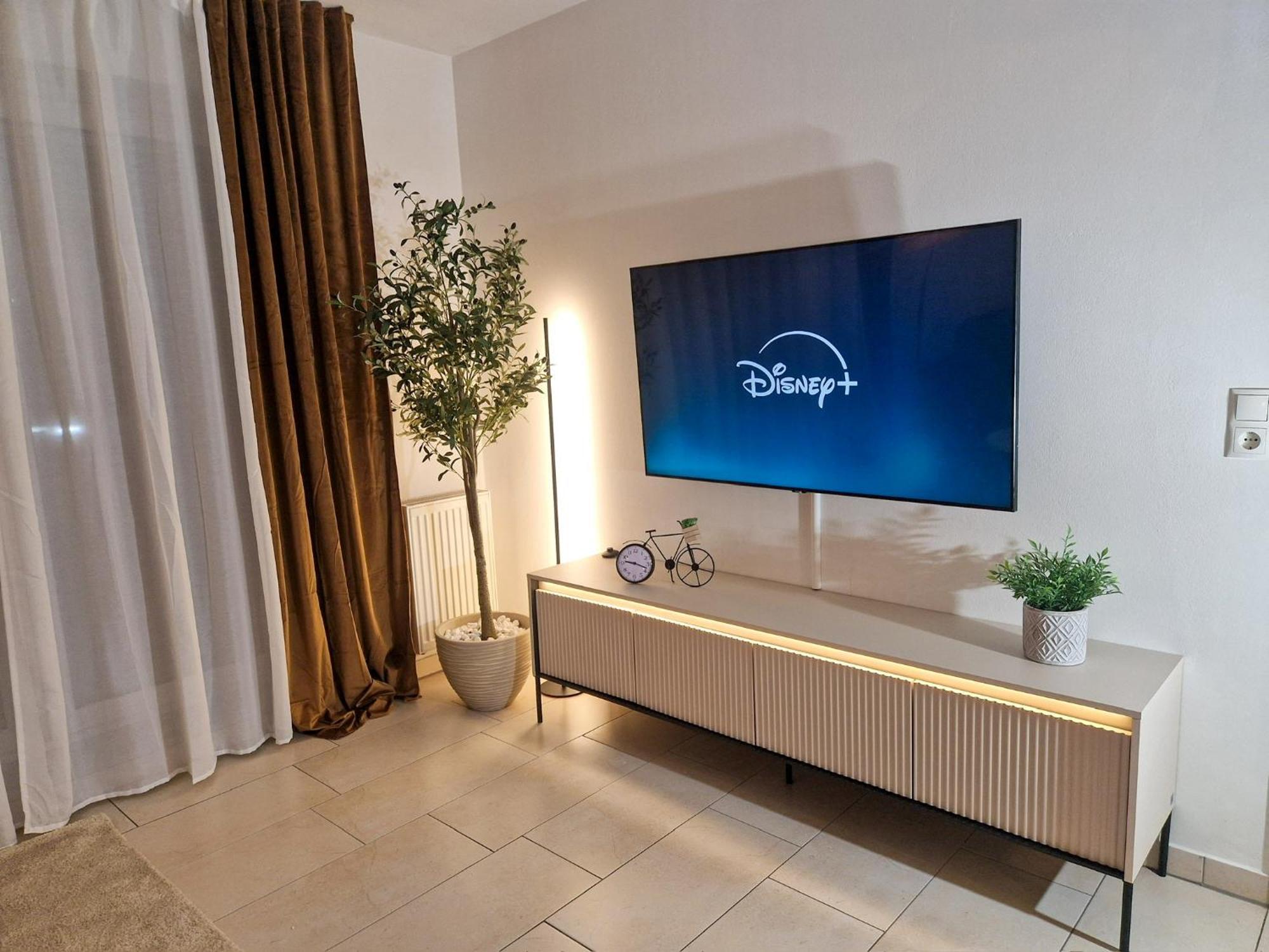 Apartment Cozy Apartment: Design Superior Zentral - Kueche - Balkon *