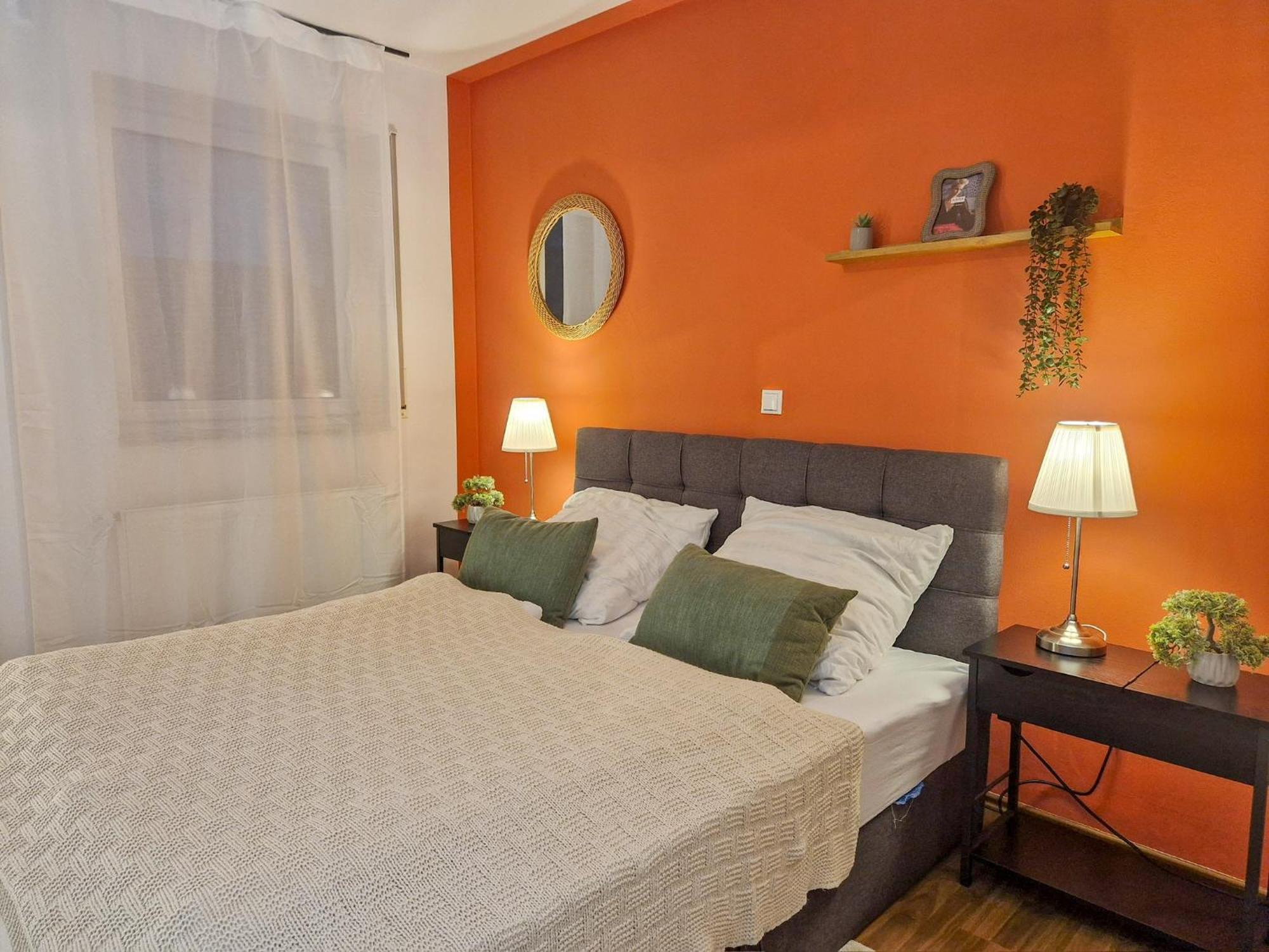 Cozy Apartment: Design Superior Zentral - Kueche - Balkon *